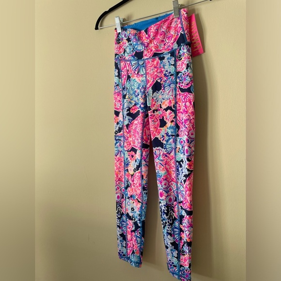 NWT Lilly Pulitzer leggings turtle amazement pink Blue XXS - Picture 5 of 10